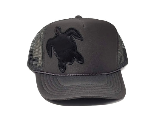 Leather Appliquéd Trucker Hat | Turtle